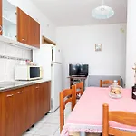 By The Sea - 8221 Appartement *