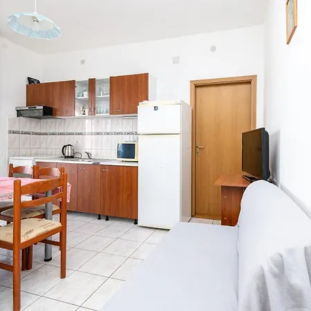 Apartments By The Sea Pasman - 8221