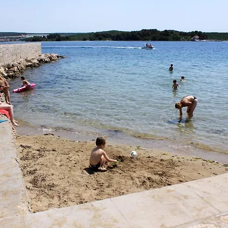 By The Sea - 8221 Apartmán *