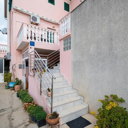 By The Sea - 8221 Apartmán Pašman